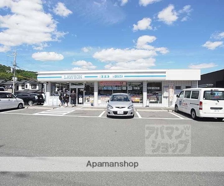 ウエストアベニュー101の周辺