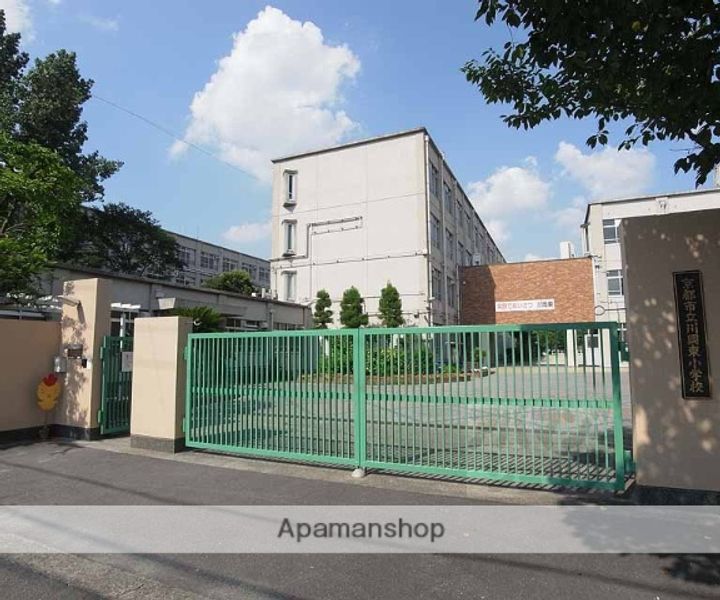 メゾンド戸倉305の周辺