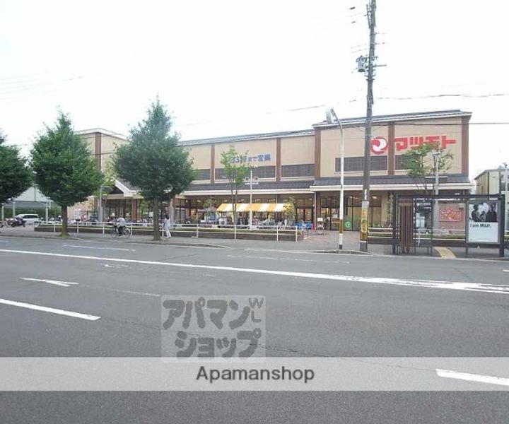 コリドール天神川601の周辺