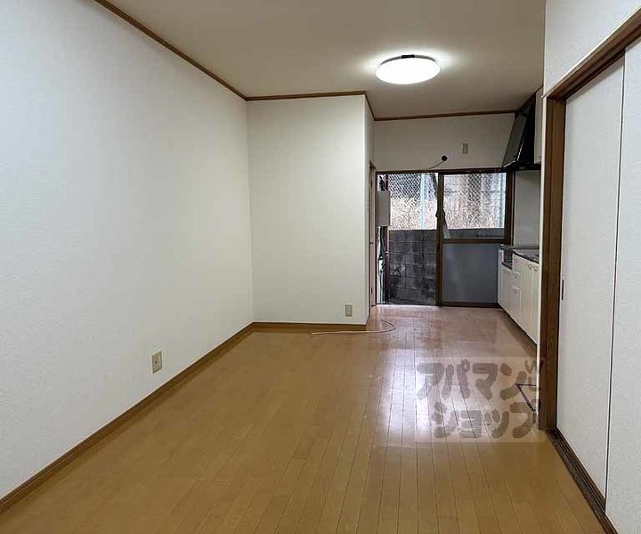 京都府京都市西京区上桂前田町(一戸建)の賃貸物件戸建ての居間