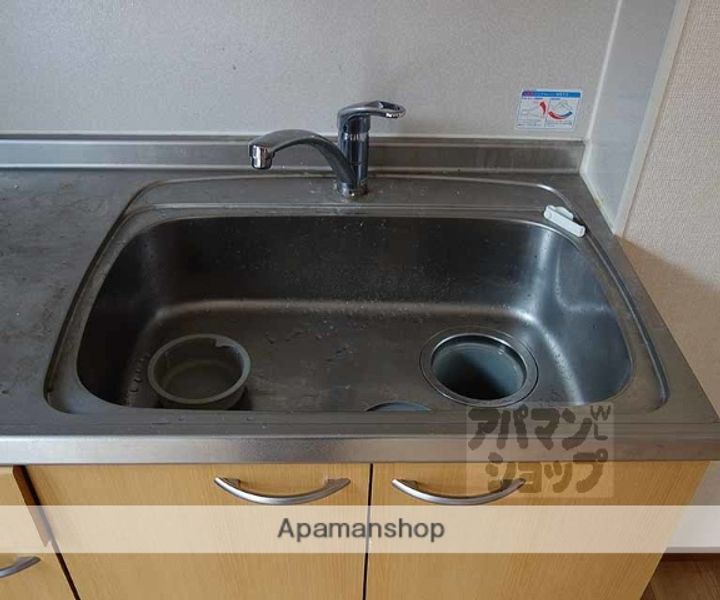 エーデルハイム千代川A-103の内装