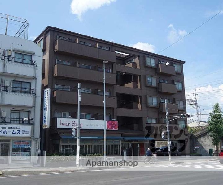 レイディアンス408の外観