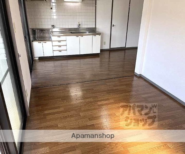 ポンパプラザII301の居間