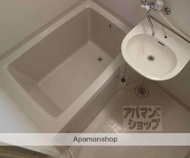 TAMAグラードC103の風呂