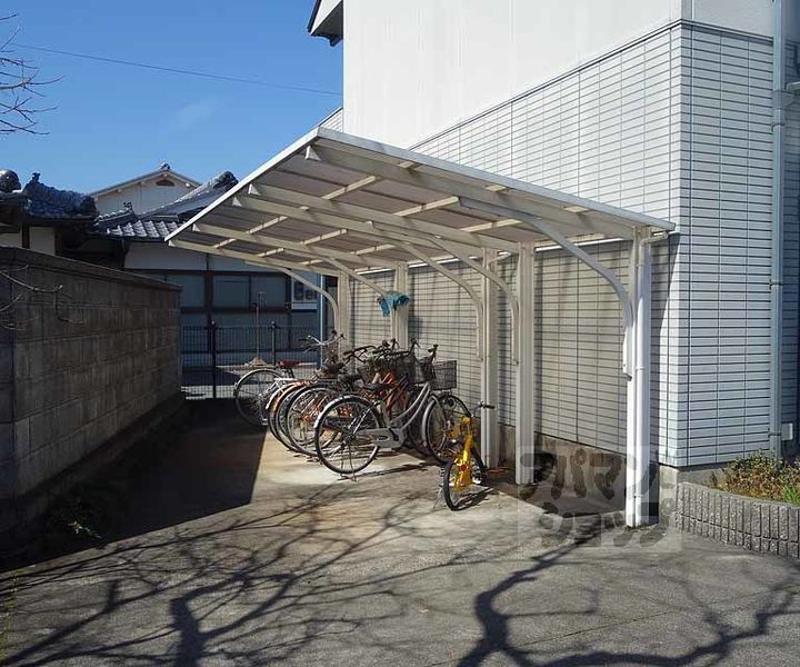 TAMAグラードC103の外観