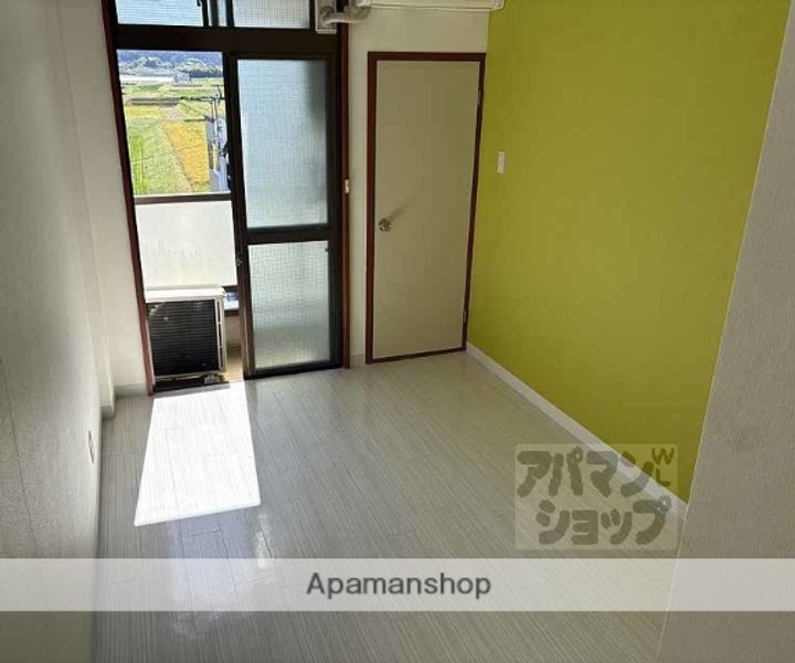 グッピーハイツ303の居間