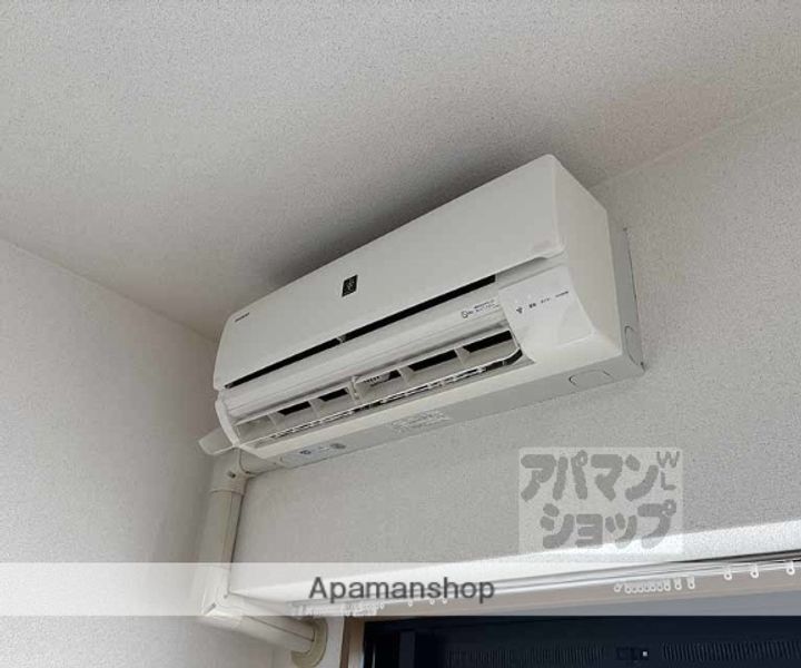 ネオパレス亀岡505の内装