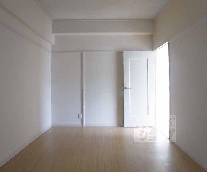 第21長栄コーポ小山403の居間