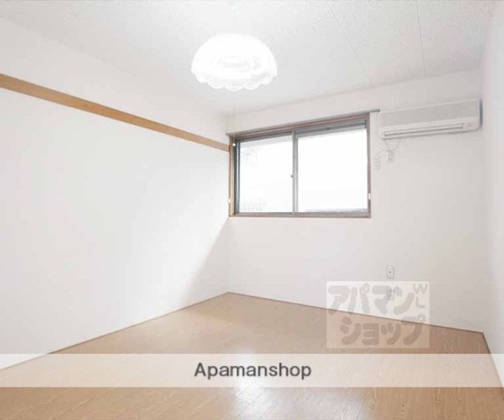 スッデンテンハイムベーレン110の内装