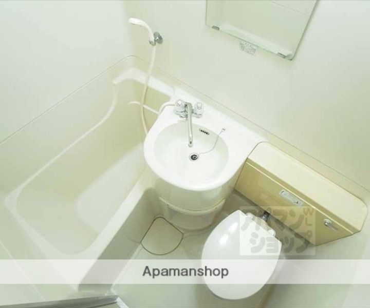 スッデンテンハイムベーレン110の風呂