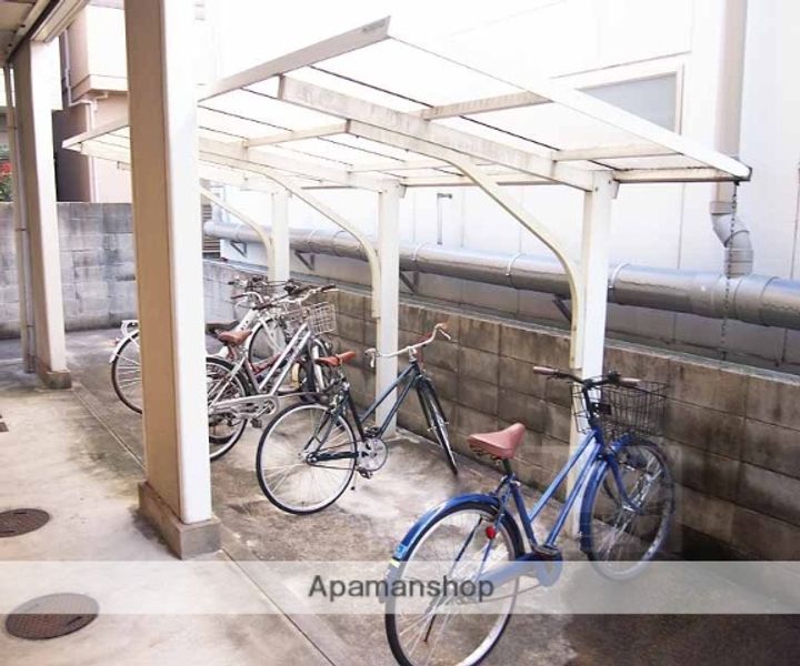 京都府京都市下京区中堂寺壬生川町の賃貸アパートの外観