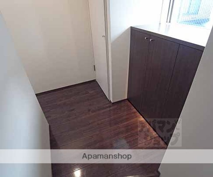 PARK HILLS OYAKE VILLA 3204-aの内装