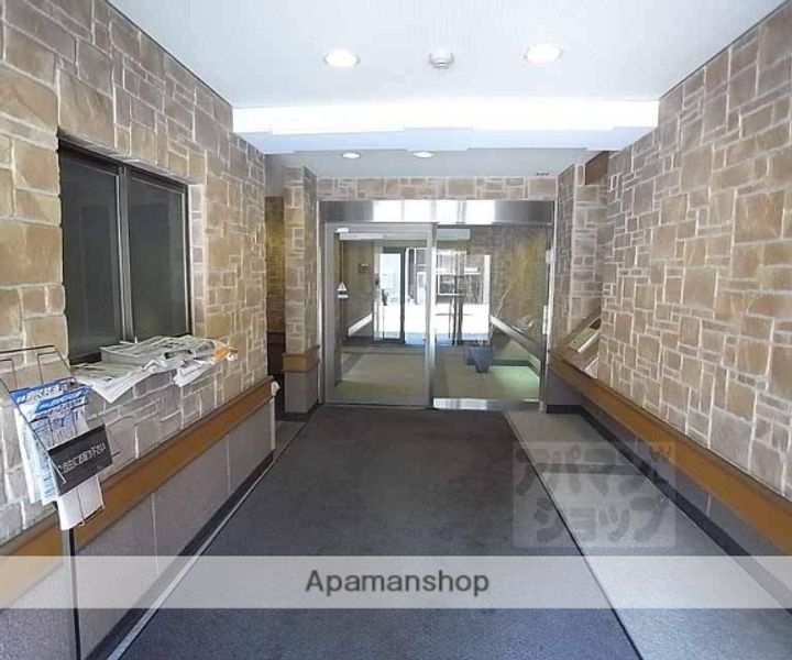 プラネシア星の子四条西洞院502の外観