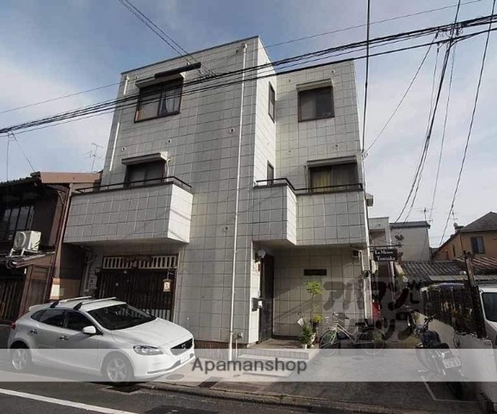 LA MAISON TOMISAKA203の外観