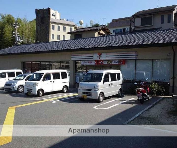 京栄マンション305の周辺