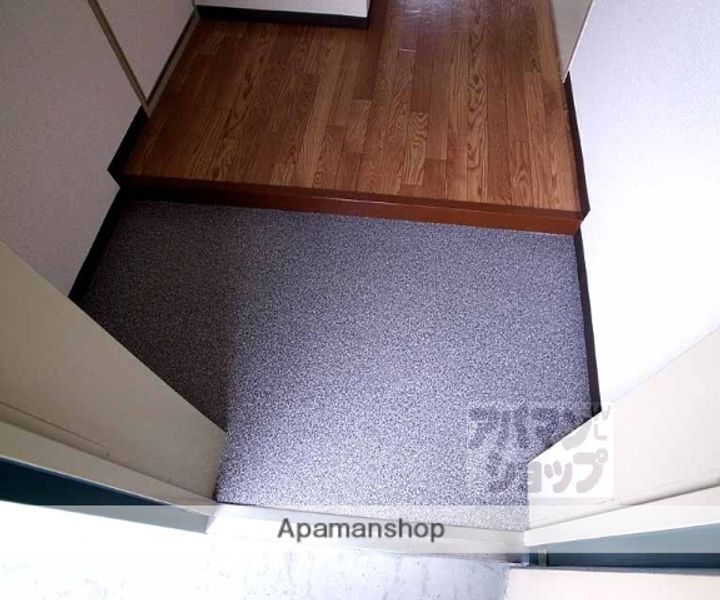 コーポ弘和の玄関