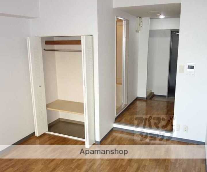 Gloire烏丸五条の内装