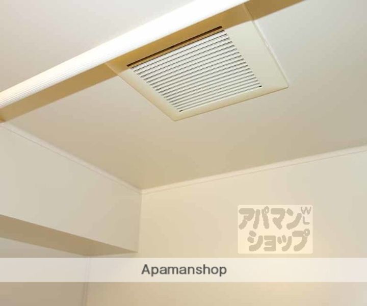 Gloire烏丸五条の内装