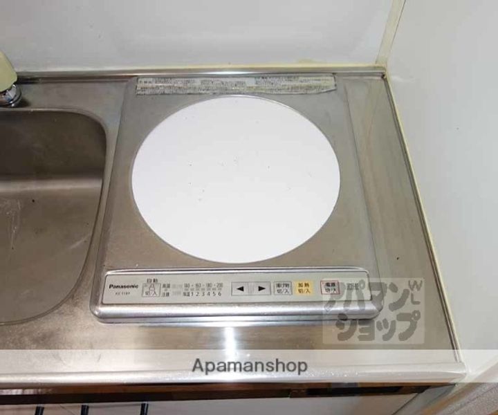 Gloire烏丸五条の内装