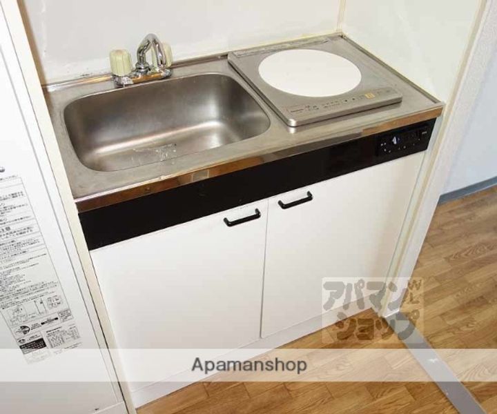 Gloire烏丸五条のキッチン