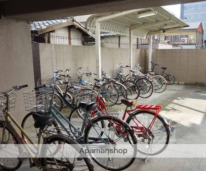 Gloire烏丸五条の外観