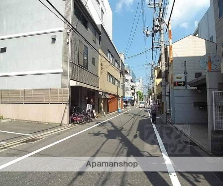 エステムプラザ京都四条烏丸704の周辺