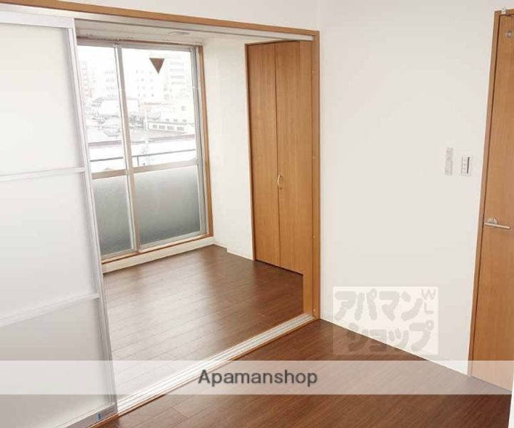 シボラ六条高倉の内装