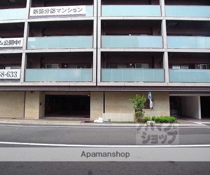 リソシエ西洞院センシア403の外観