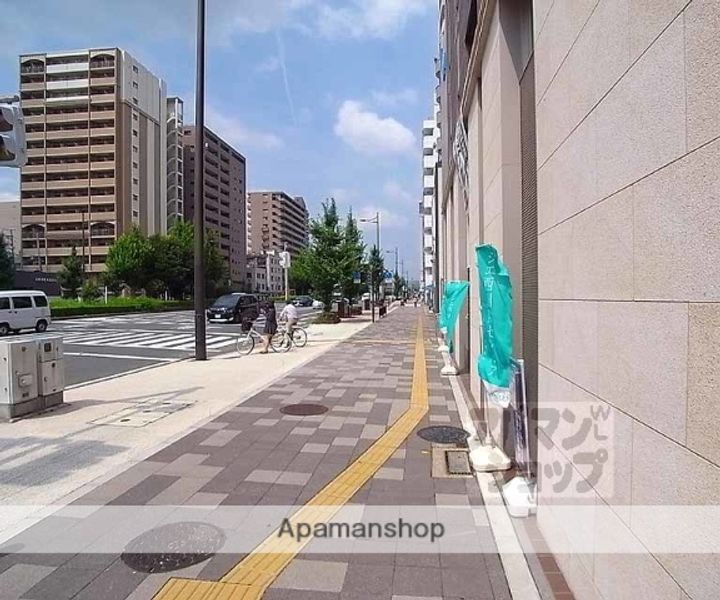 リソシエ西洞院センシア403の周辺
