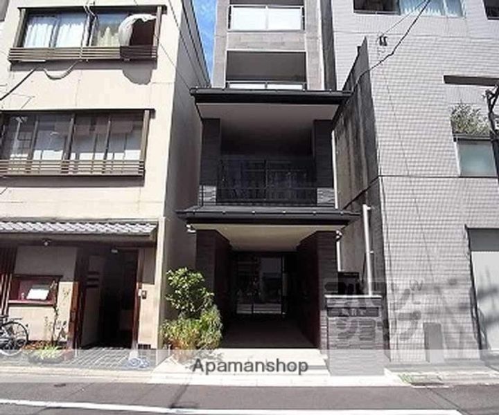 三条双月堂402の外観
