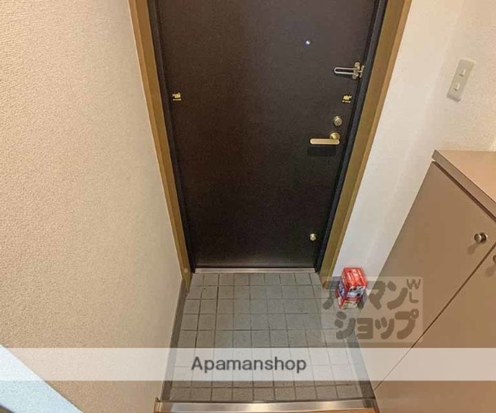 ΑPRIZEVI202の玄関