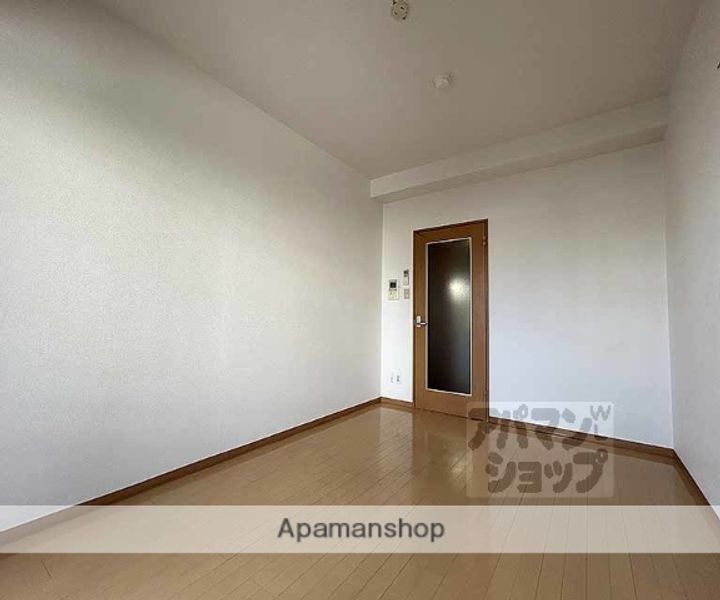 GーSTAGE京都四条大宮202の居間