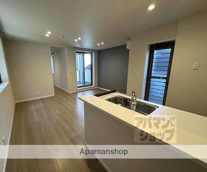 シャーメゾン ライズ ONE201の居間