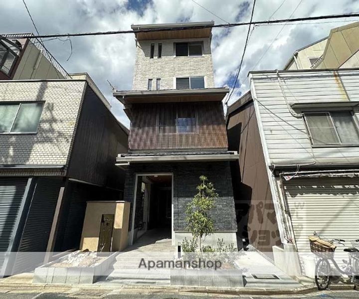 シャーメゾン ライズ ONE402の外観