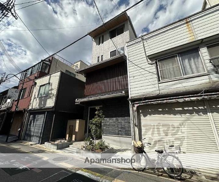 シャーメゾン ライズ ONE402の外観