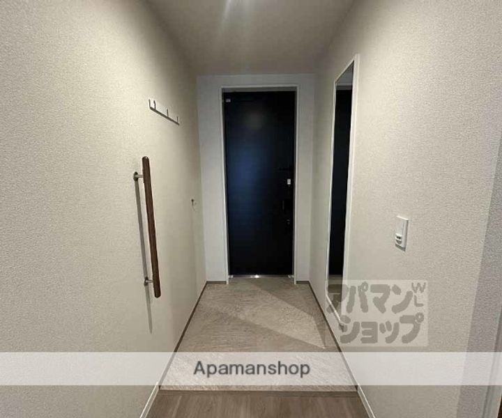 シャーメゾン ライズ ONE402の玄関