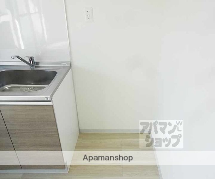 RーGRANTS京都安朱WEST(旧パレーシャル青木 A棟102の内装