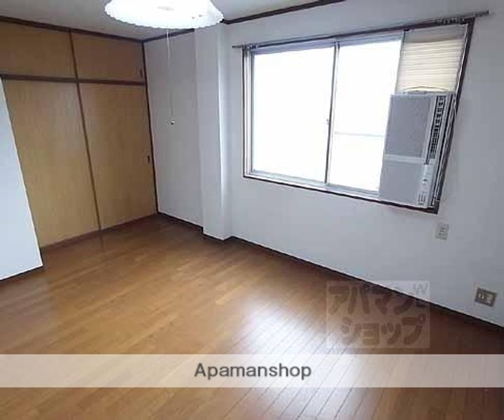 米田ビル403の居間