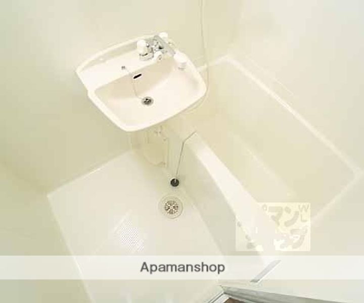 プレサンス京都四条烏丸の風呂