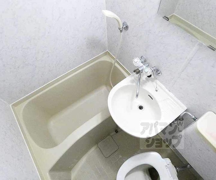 ブランドハウス京都二条城304の風呂