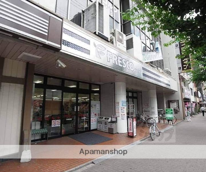 コム・デ・北白川106の周辺