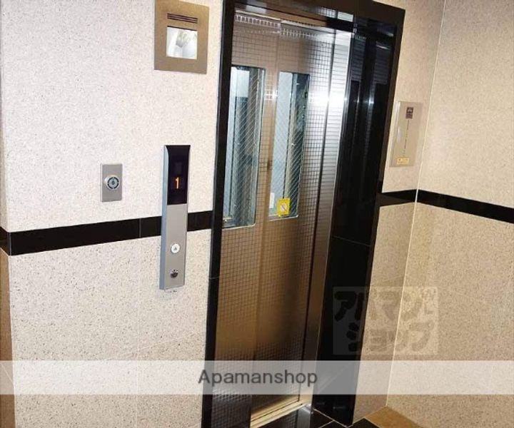 ビクトワール京都河原町205の外観