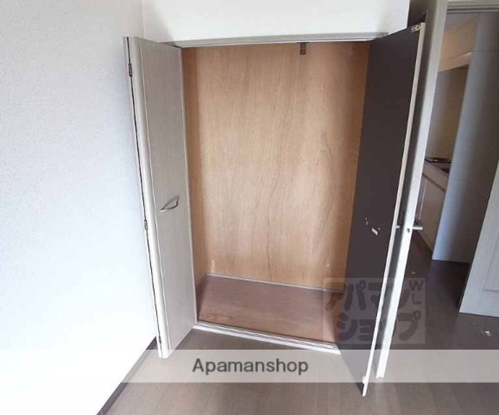 ラトゥールY・G203のその他画像