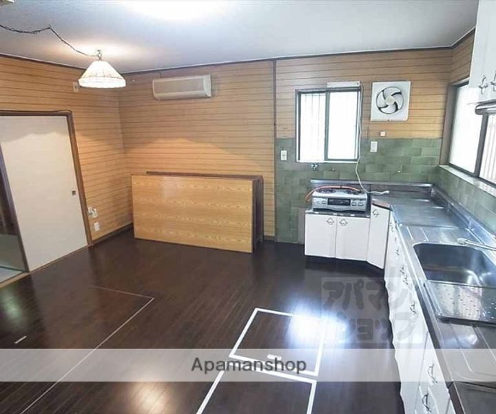 京都府京都市北区上賀茂神山(一戸建)の賃貸物件戸建ての居間