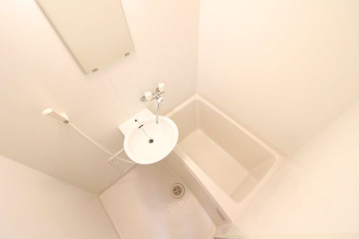 レオパレスALTAⅤの風呂