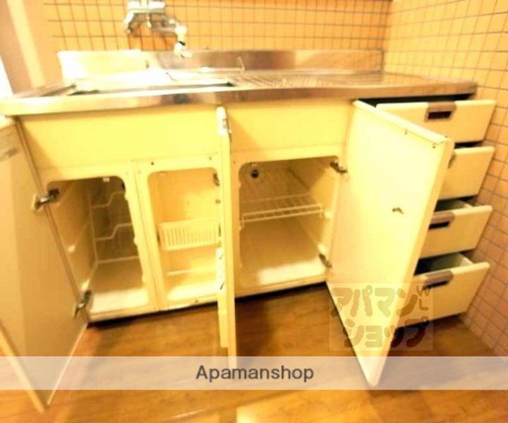 葛城マンション308の内装