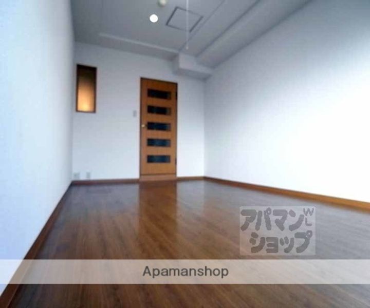 葛城マンション308の居間