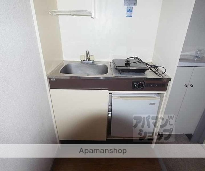 ビバ丸太町201のキッチン