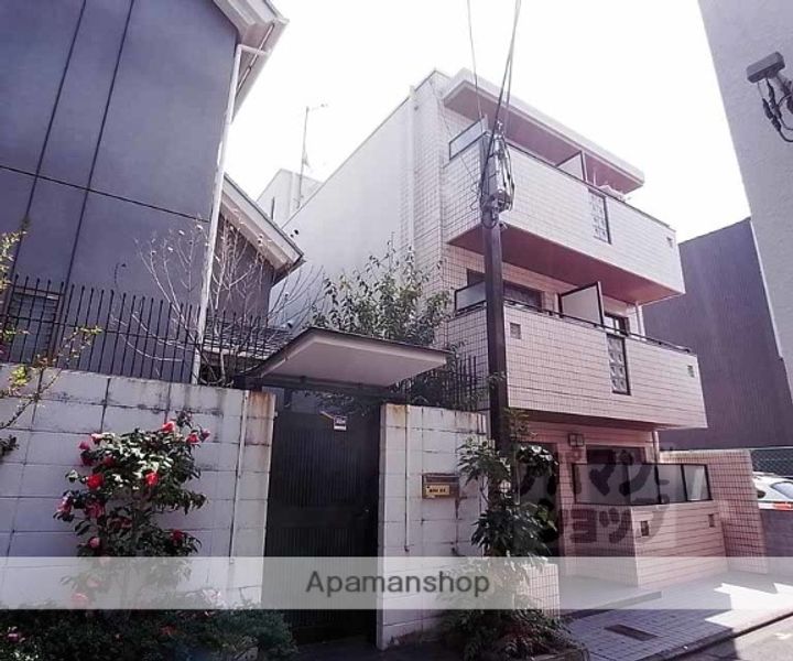 神泉苑マンション202の外観