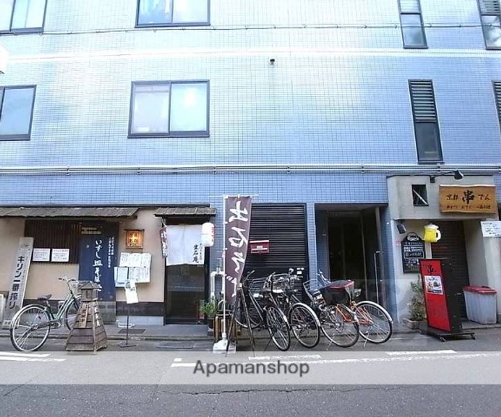 バインオークMETS405ベの外観
